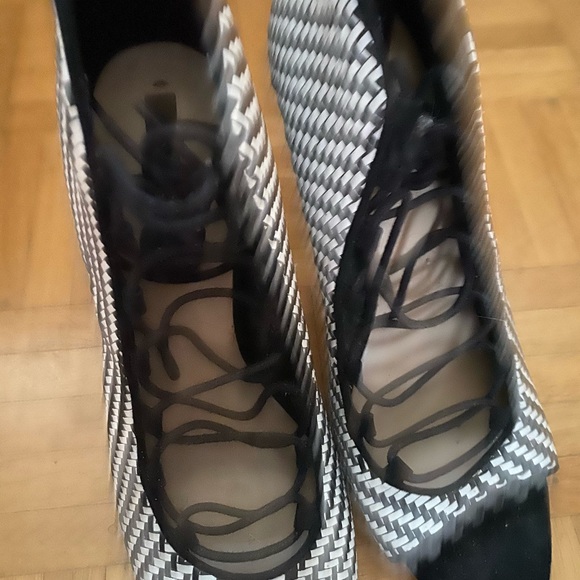 Zara Black and white stiletto heels, size 41 - Picture 4 of 8